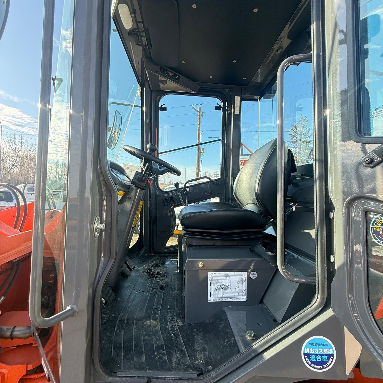 
								2010 Hitachi Wheel Loader 30HP full									
